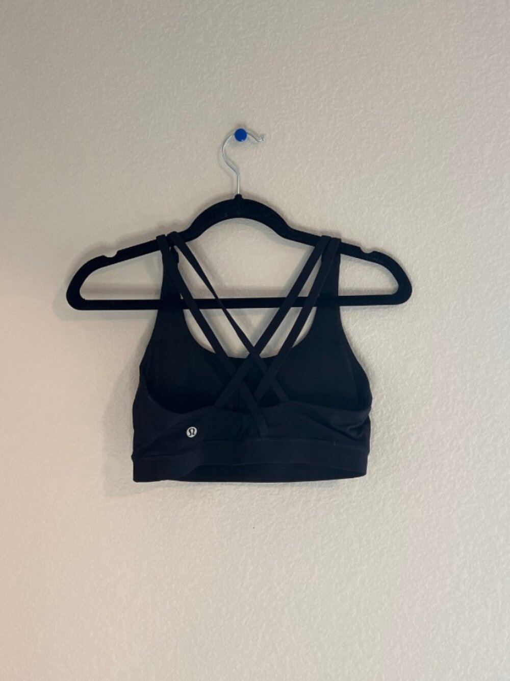 Lululemon Black Strappy Cross Back Sports Bra Size 8 - Picture 2 of 3